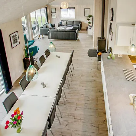 Nice Home In Blavand With Sauna Nyaraló *