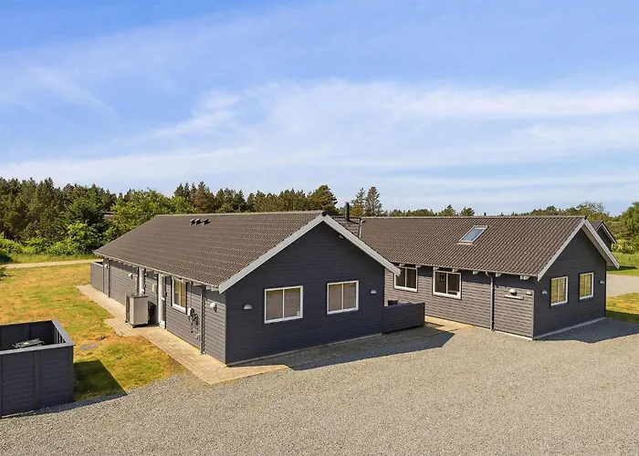 Cozy In With Wifi Blavand